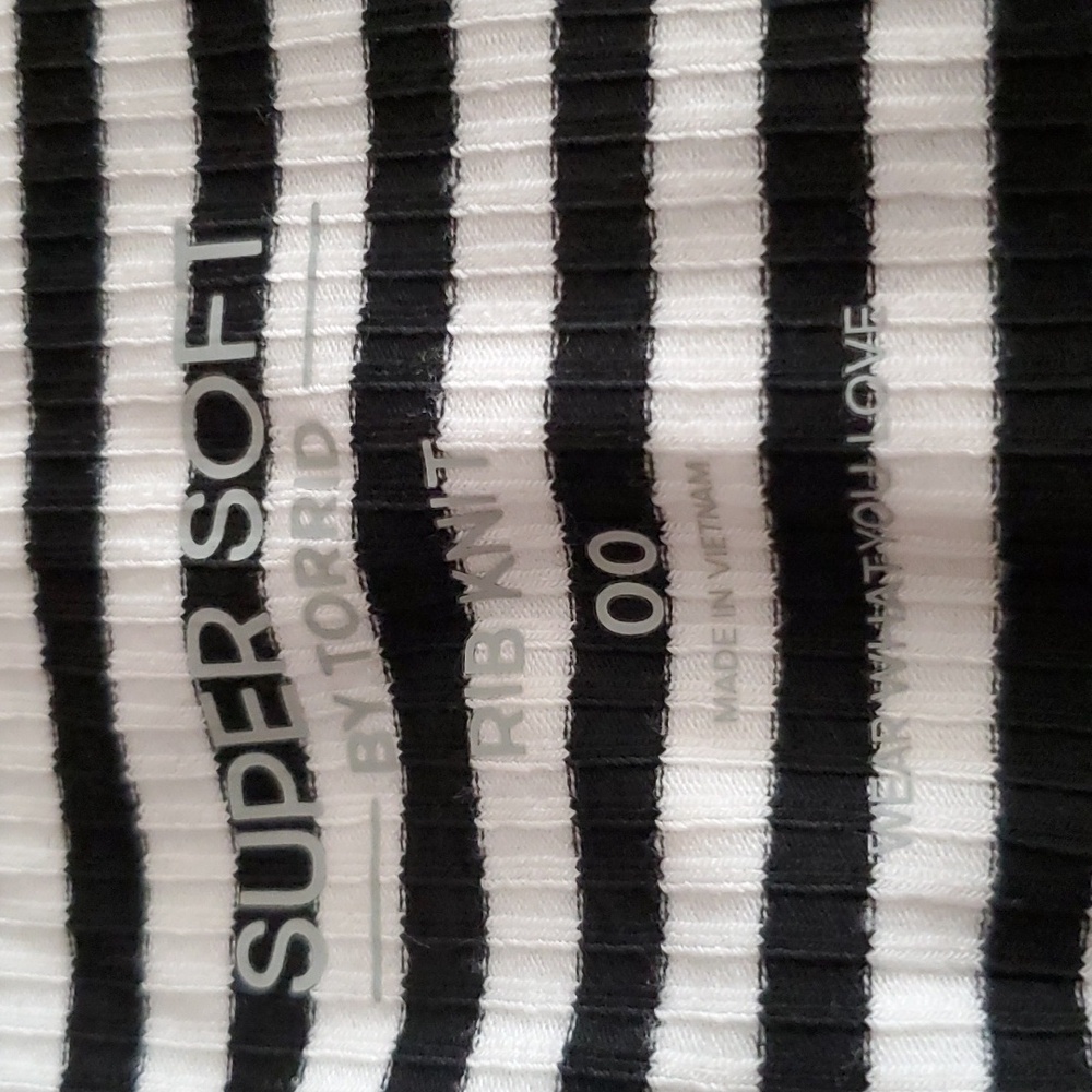 *NWT* Torrid's Midi Rib Hookeye Tank Dress Stripe Black White Dress - Picture 15 of 16